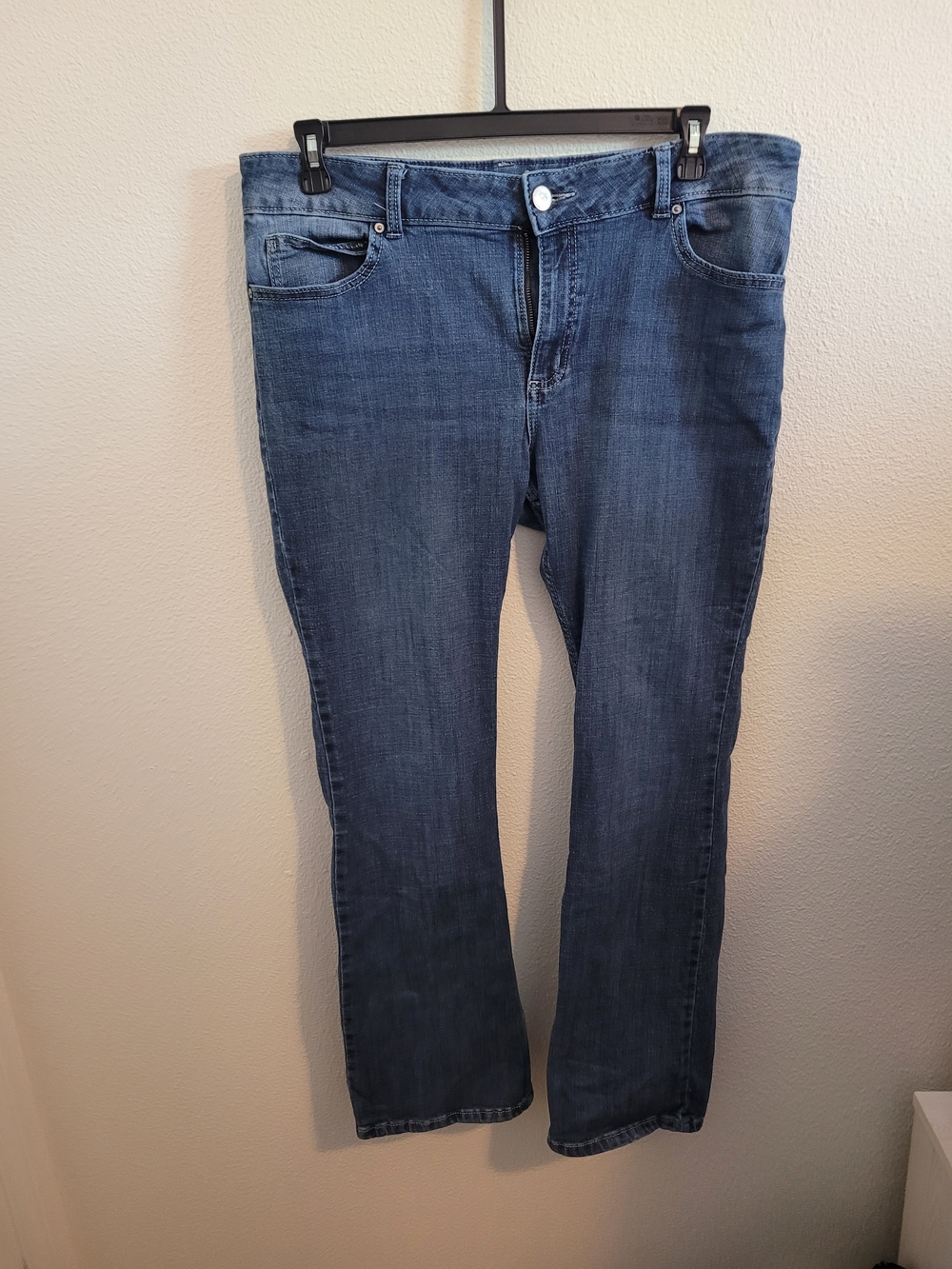Wrangler Women's Boot Cut Jeans in Medium Blue #397